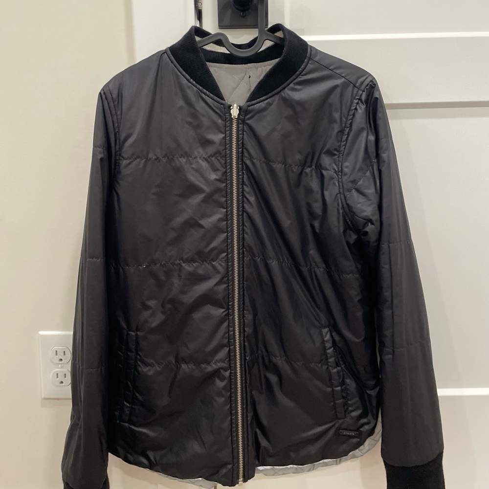 Athleta Women's Black Reflective Reversible Quilted Jacket - Picture 2 of 6